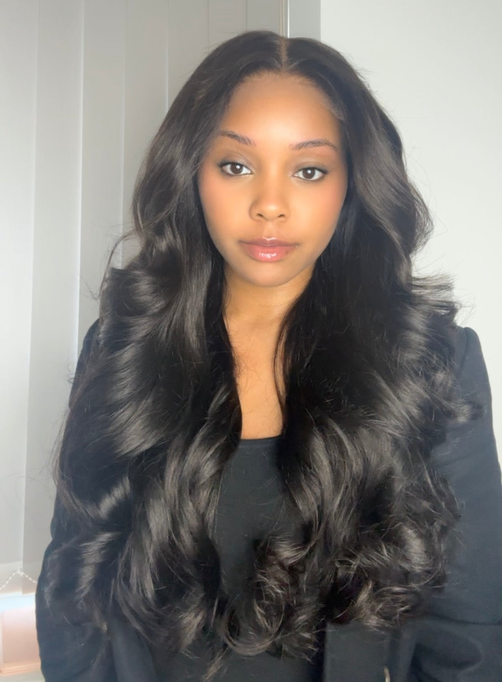 READY TO SHIP: 20" SOFT LAYERS 5x5 HD WIG  | MEDIUM CAP