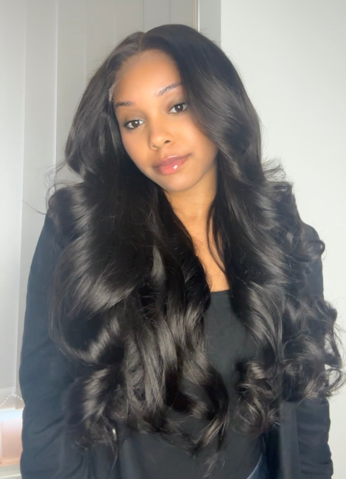 READY TO SHIP: 20" SOFT LAYERS 5x5 HD WIG  | MEDIUM CAP