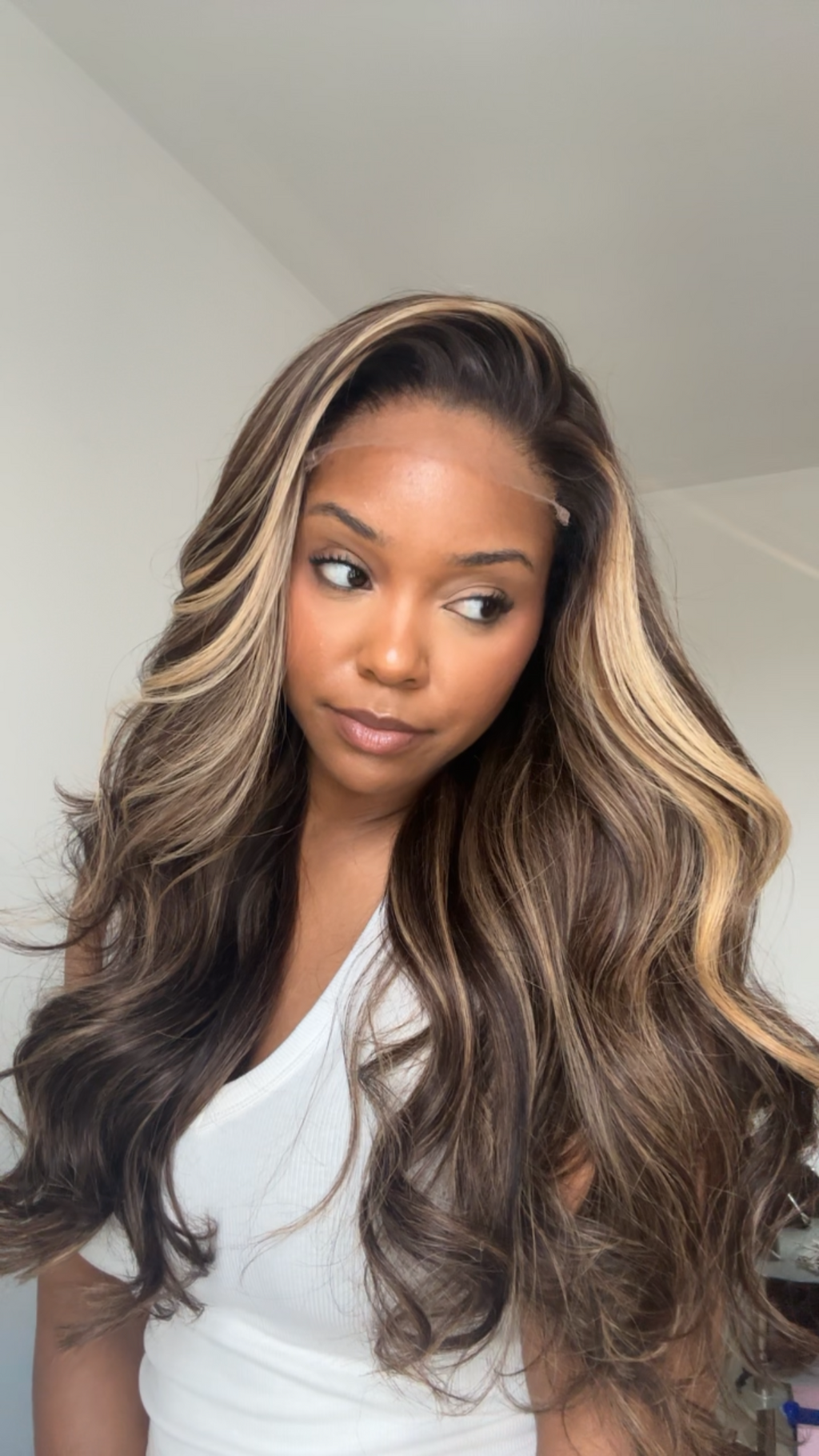 CLEO - 18" 5x5 HD WIG - READY TO SHIP | SMALL CAP