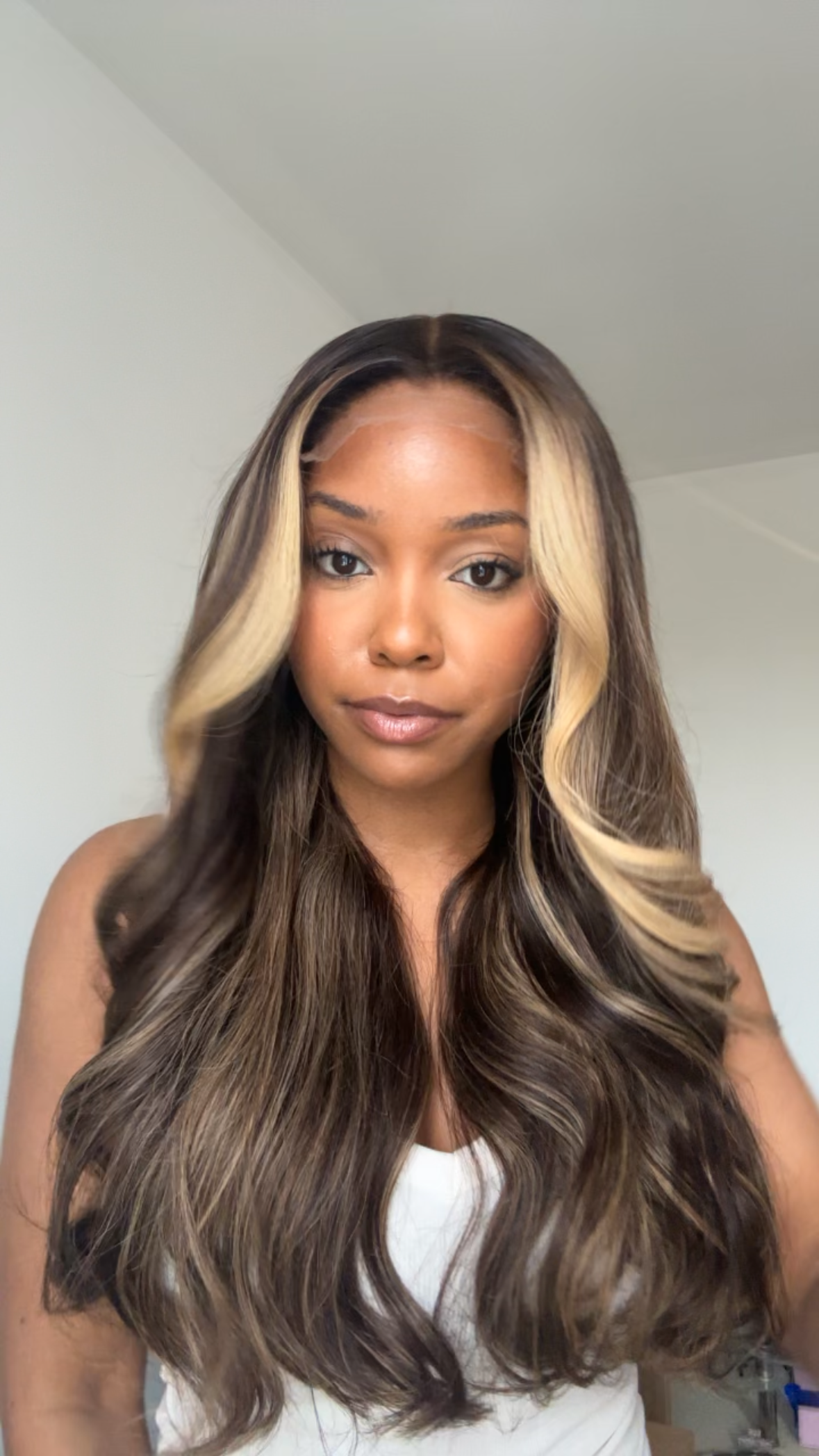 CLEO - 18" 5x5 HD WIG - READY TO SHIP | MEDIUM CAP