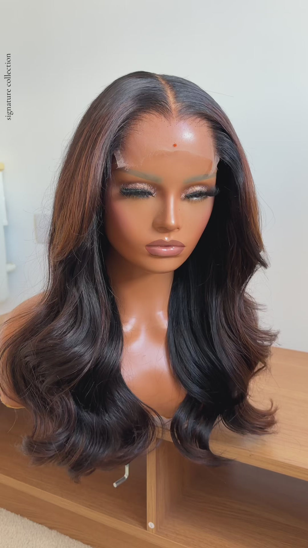 PERRUQUE YASMIN 6x6 HD - PRÊTE À ÊTRE EXPÉDIÉE | CAPUCHE MOYENNE